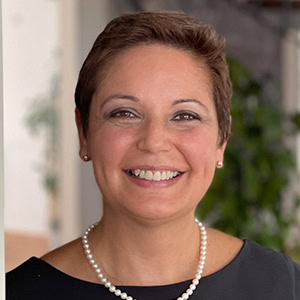Veronica_Mino_